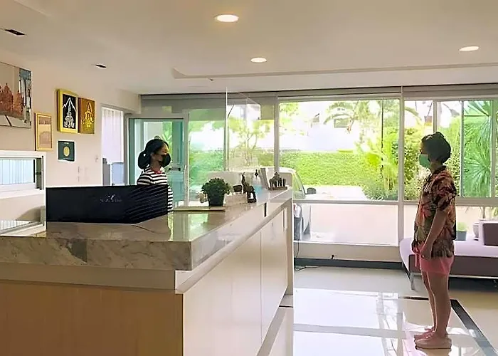 Hotel The Lux Ladprao 10
