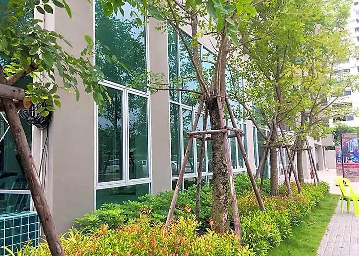 The Lux Ladprao 10 Bangkok