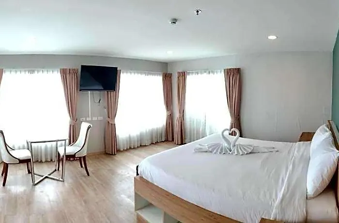 Hotel The Lux Ladprao 10 Bangkok